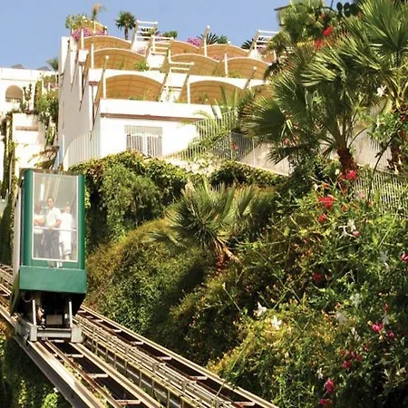 Olimpo Le Terrazze 4*