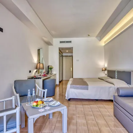 Olimpo Le Terrazze 4*