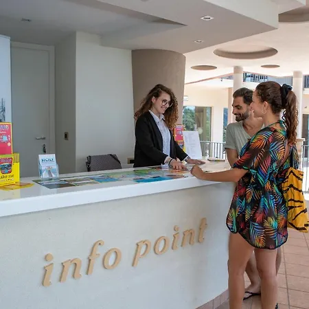 Olimpo Le Terrazze Otel 4*