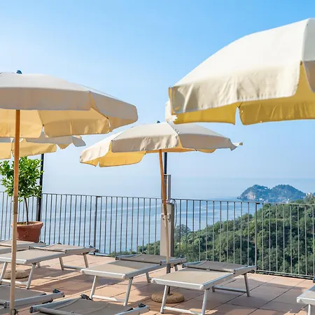 Olimpo Le Terrazze Otel 4*