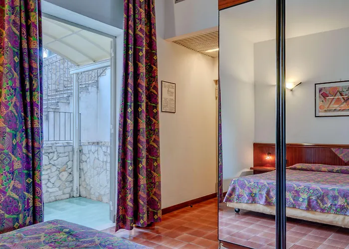 מלון Olimpo Le Terrazze לטויאני