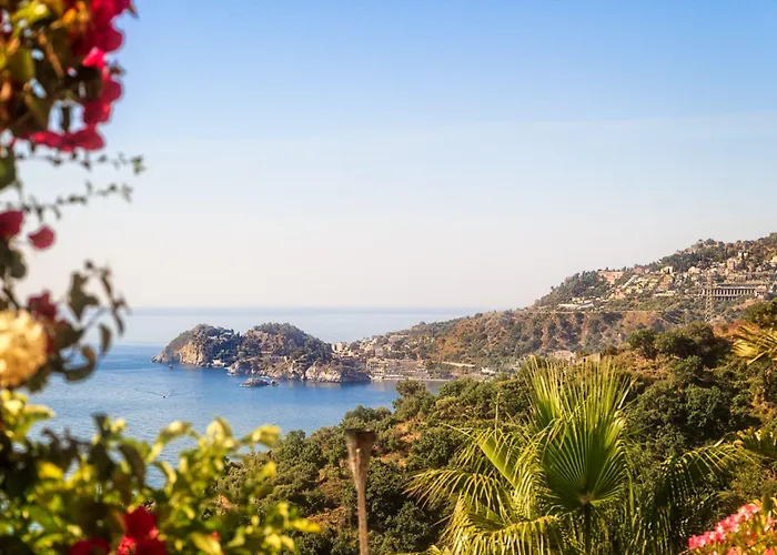 Olimpo Le Terrazze מלון 4*