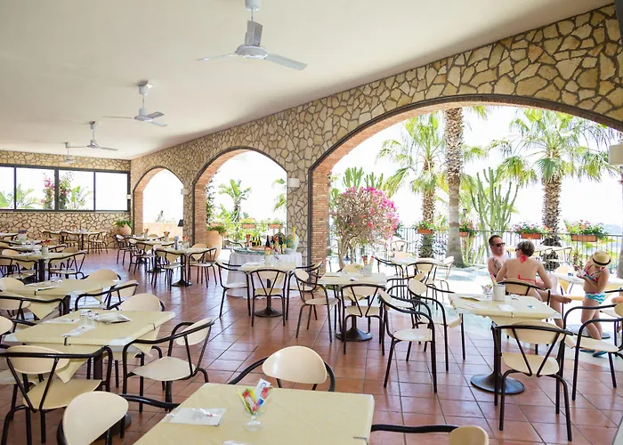 מלון Olimpo Le Terrazze 4*